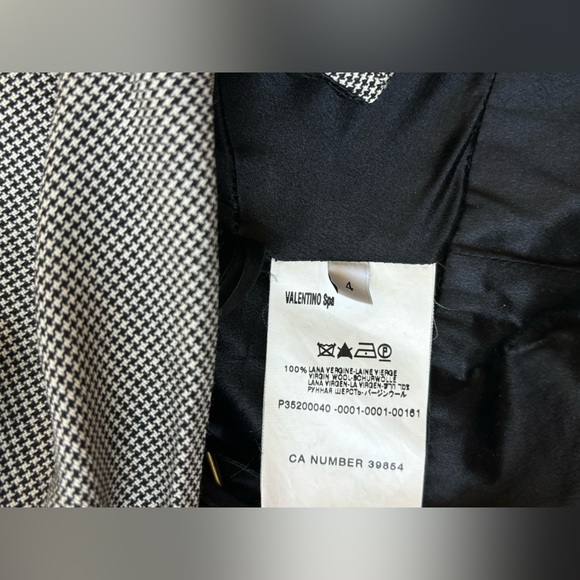 Valentino dress pre-loved/ bnwt from TRR size4 - Picture 9 of 10